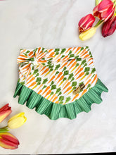 Load image into Gallery viewer, 24 carrot magic | Bandana
